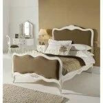 Tempat Tidur Minimalis Pengantin Kode ( TFI 1020 )